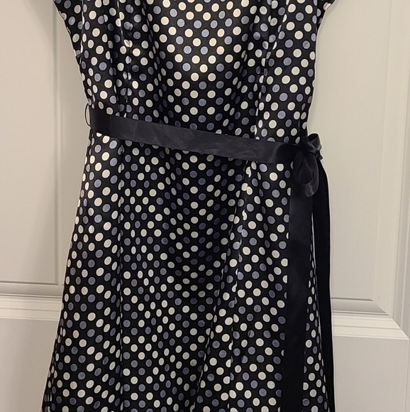 Semi Formal Dress - Picture 2 of 11